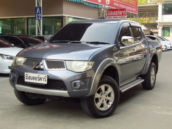 Mitsubishi Triyon Double cab 2.5 plus MT/2011